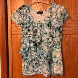 Sleeveless ruffled top